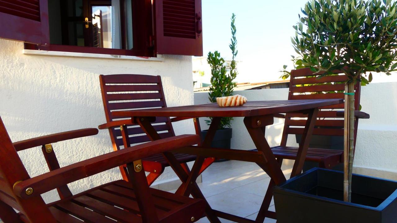Bed and Breakfast Theasis Athen Exterior foto