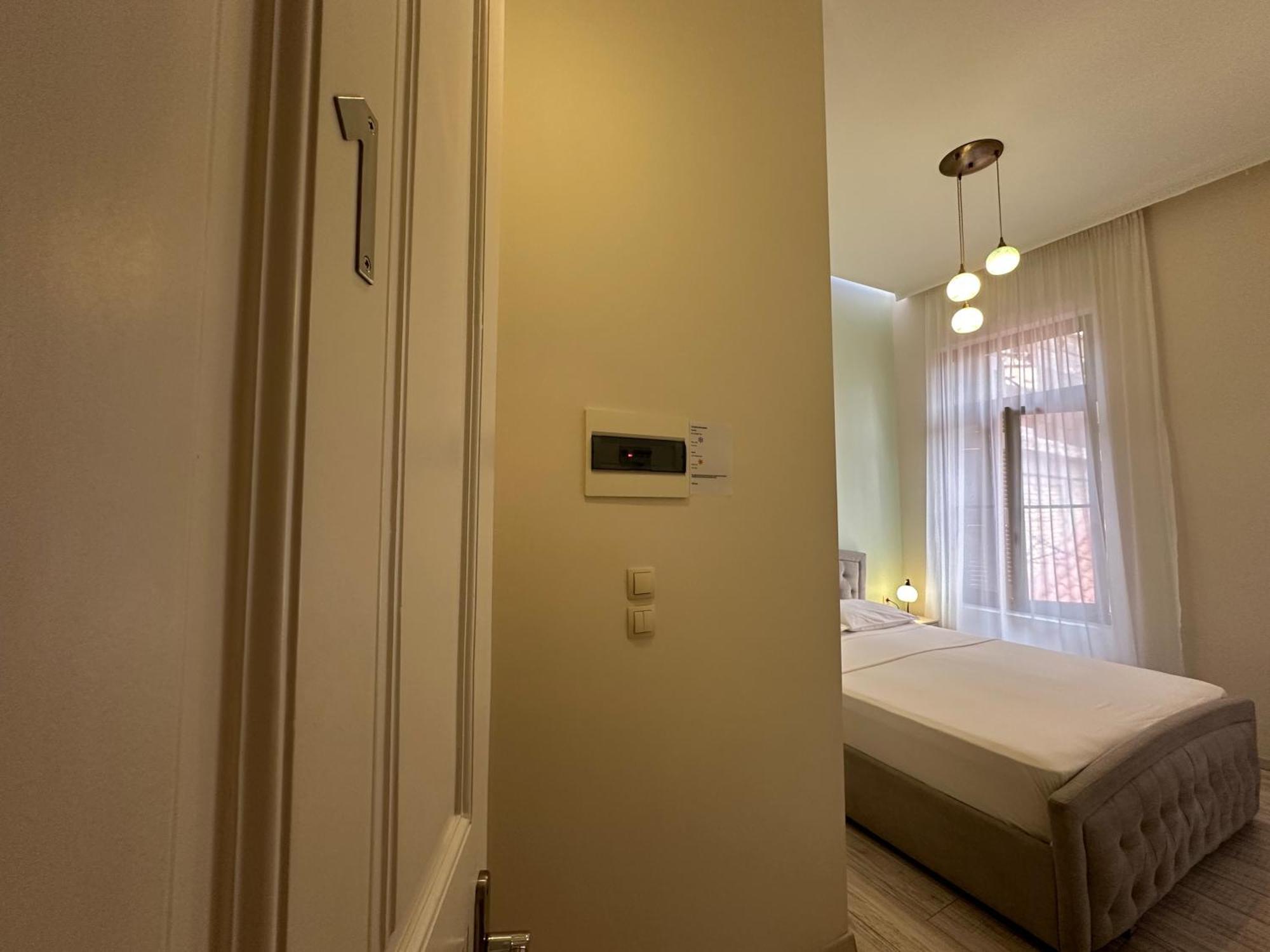 Bed and Breakfast Theasis Athen Exterior foto