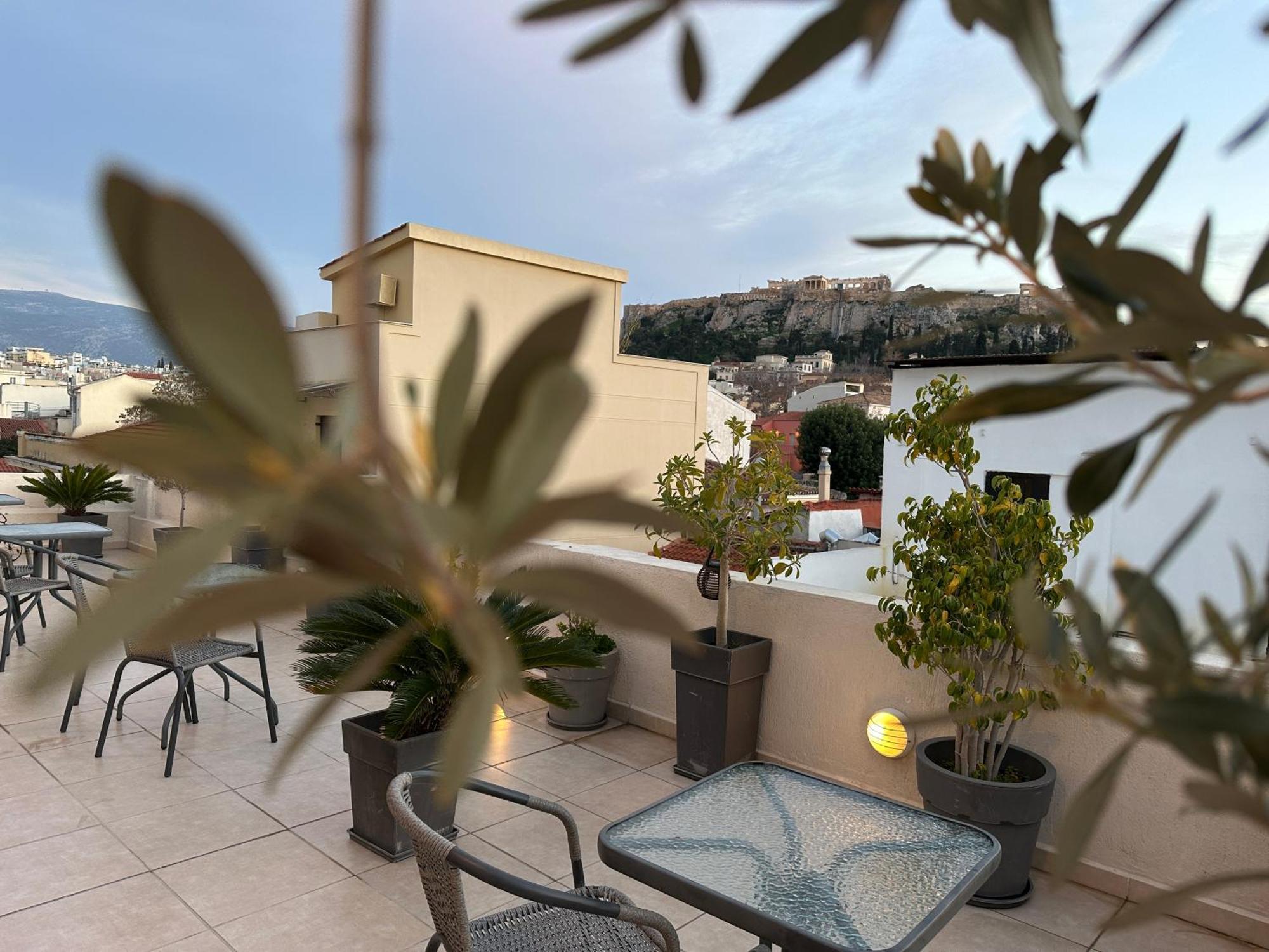 Bed and Breakfast Theasis Athen Exterior foto