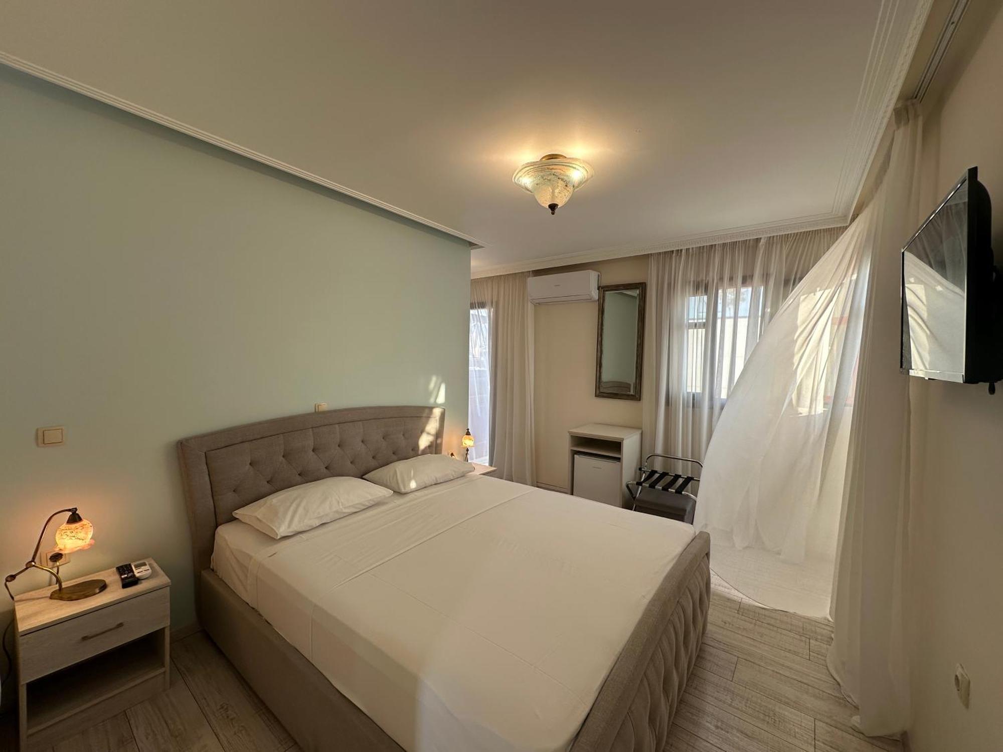 Bed and Breakfast Theasis Athen Exterior foto